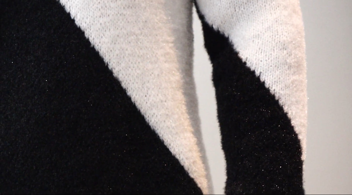 Colour-Blocked Knit Crewneck